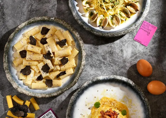Pet Friendly hotel: Moxy Bangkok Ratchaprasong