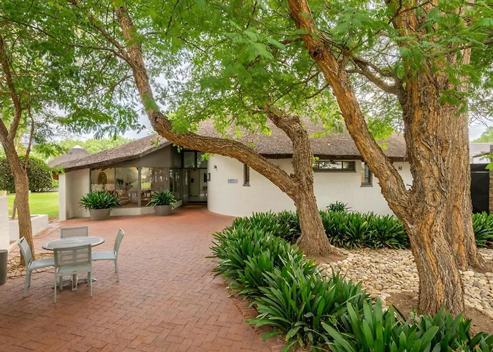 Protea Hotel By Marriott Oudtshoorn Riempie Estate