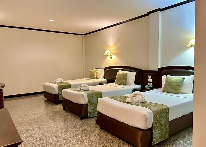 Green House Hotel
