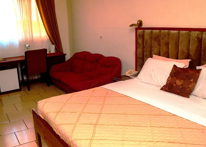 Kunta Kinte Hotel
