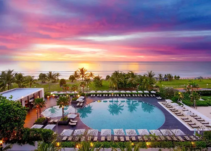 Spa Hotels Resorts Pullman Phuket Karon Beach