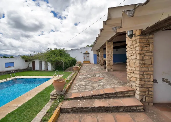 Cortijo Laguna Espejo