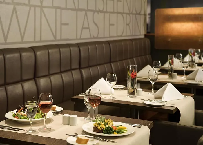 Hotel with view: Novotel Duesseldorf City West