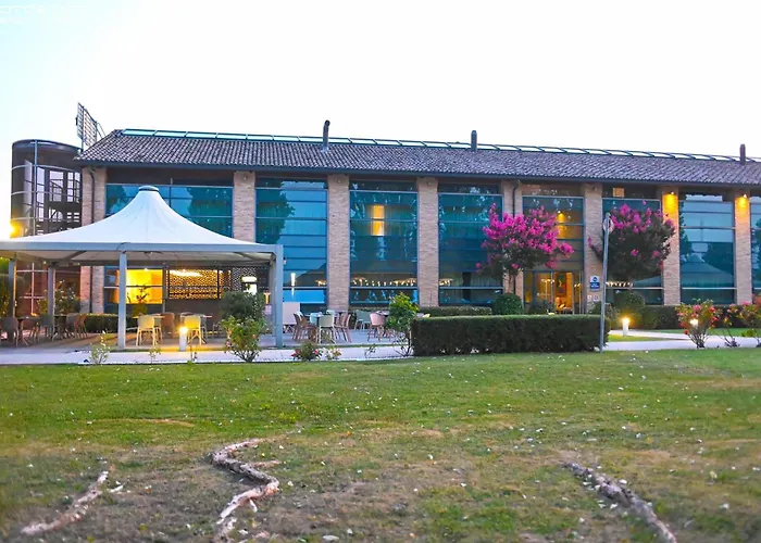 Best Western Green City