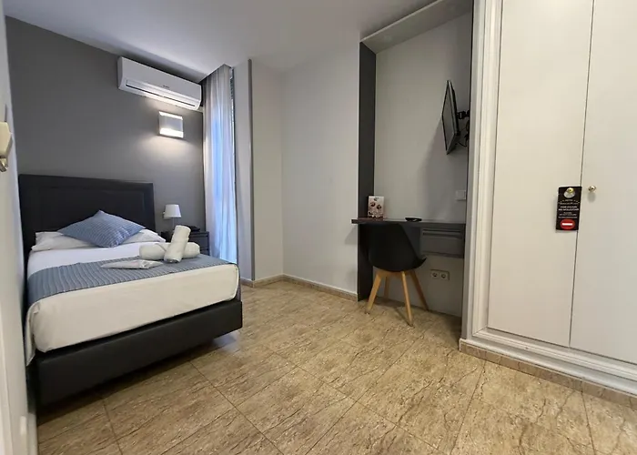 3 star hotels Barajas Plaza