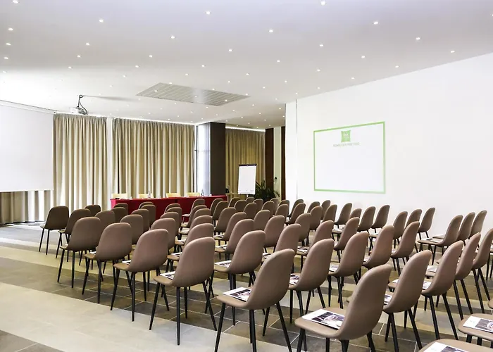 Hotels with tennis Ibis Styles Roma Eur