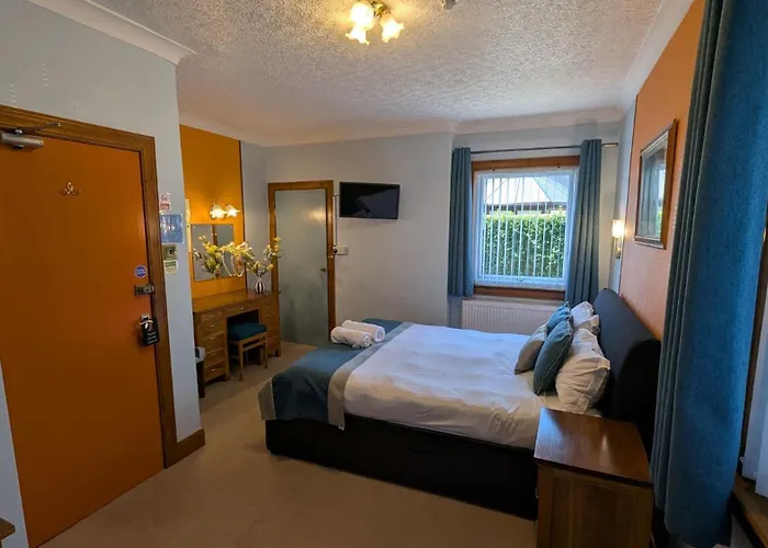 In Luxury hotels Lyndon Guest House