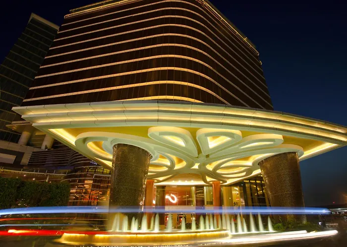 Airport Hotel: The Trans Luxury Hotel Bandung