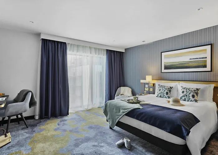 Resorts Guide Mercure Paignton