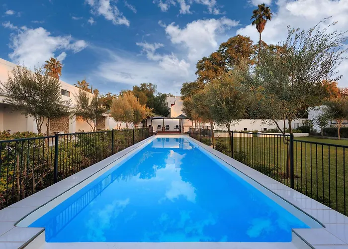 Karoo Retreat- Self Catering Villas And Guest House