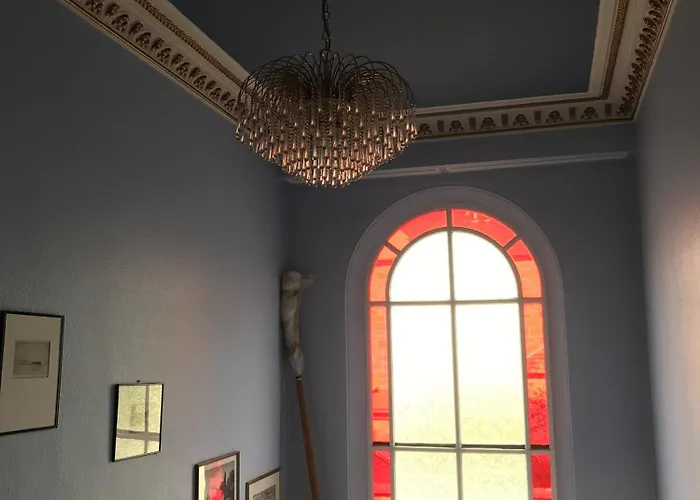 Dorstan House