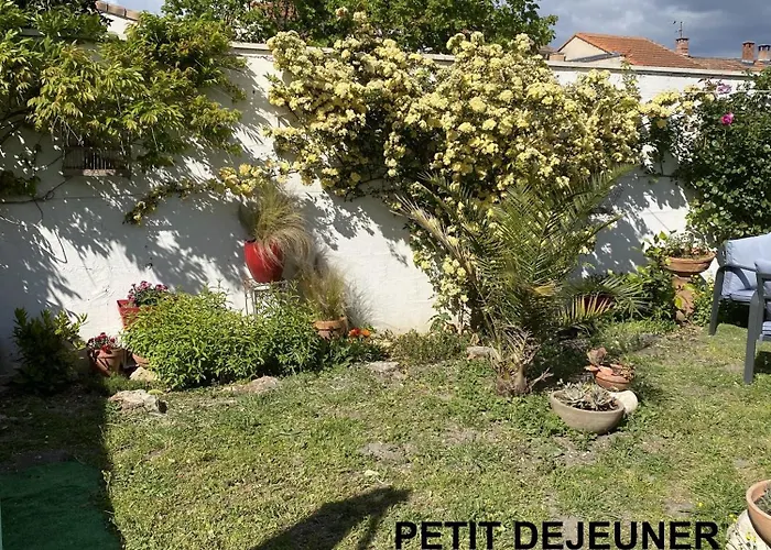 Côté Court