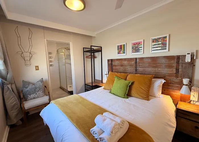 Dolphin Circle Bed And Breakfast