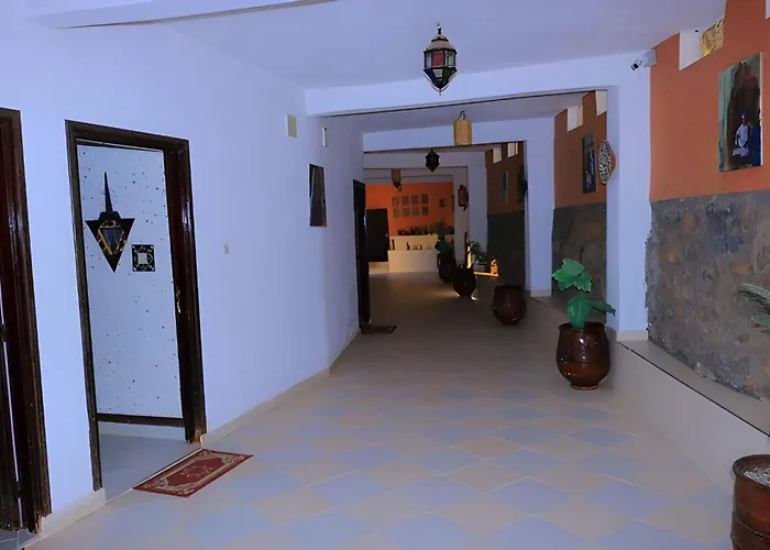 Auberge Les Montagnes du Paradis Your Hidden Retreat in Paradise Valley