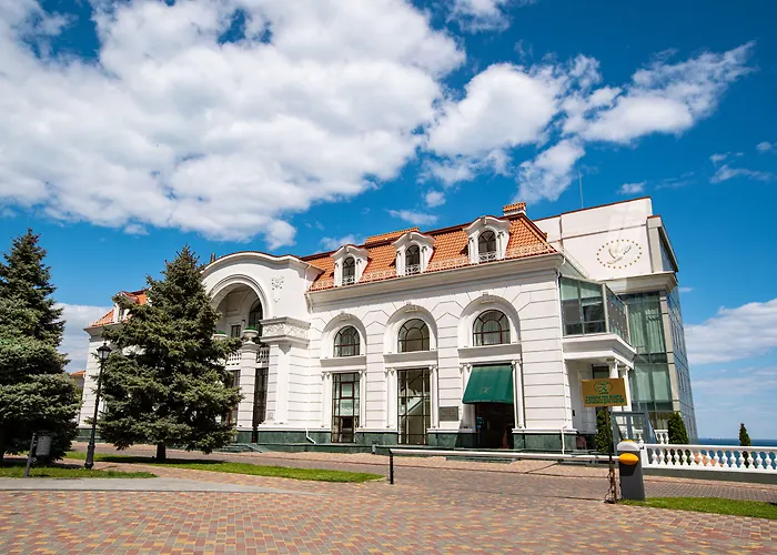 KADORR Hotel Resort&Spa