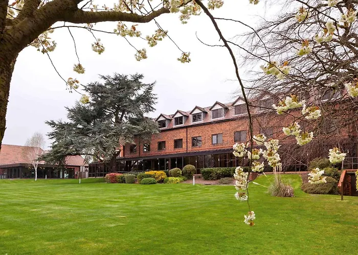 Mercure Hull Grange Park Hotel