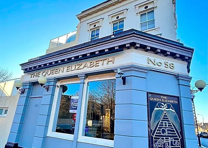 The Hostels Queen Elizabeth
