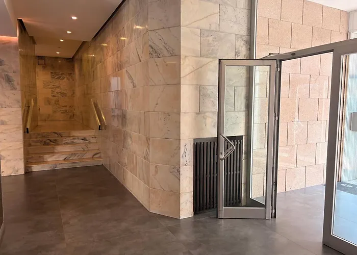  Floor