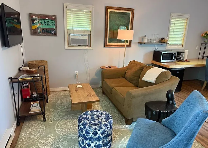 The Artist'S Studio | Guesthouse In Saugerties