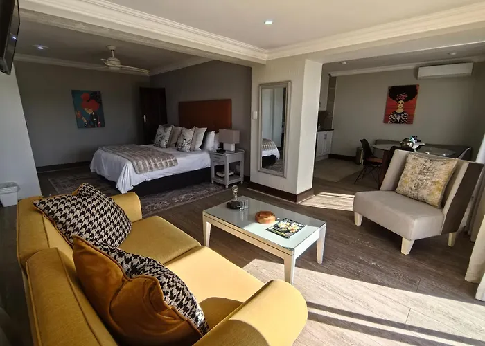 African Oceans Manor On The Beach