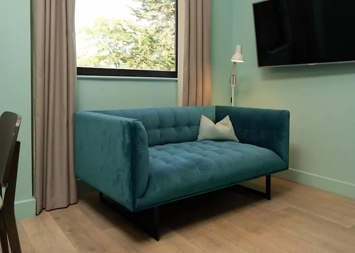 Hotels with a view Room2 Southampton Hometel