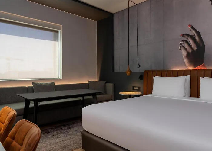 Radisson Red Hotel Johannesburg Rosebank