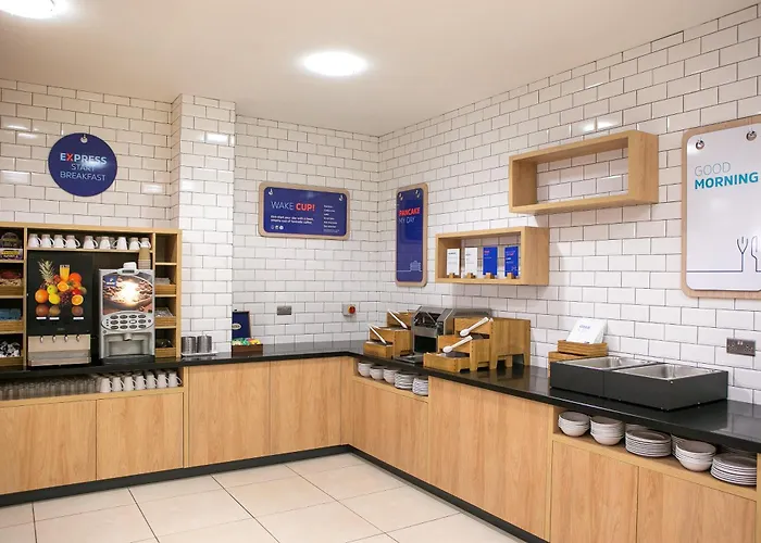 Holiday Inn Express Hull City Centre By Ihg