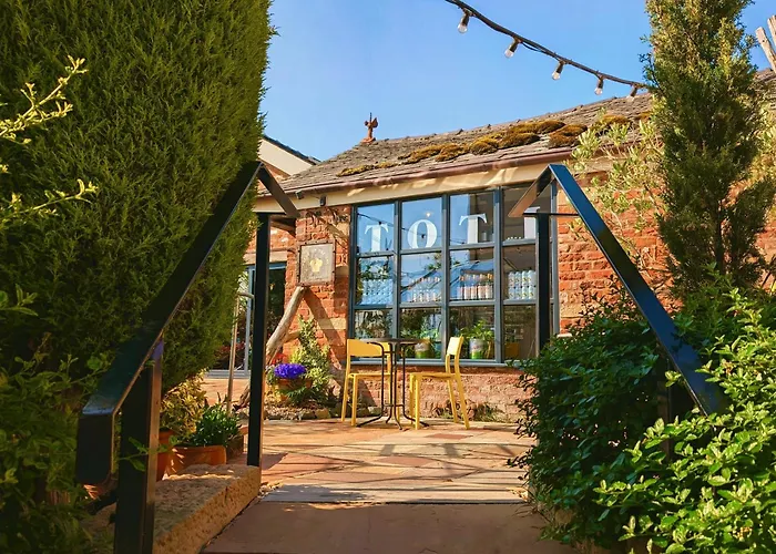 Hotels with a view Cartford