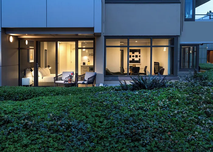 Hotels With Four Stars Sonder By Marriott Bonvoy Revival Apartments English Bay