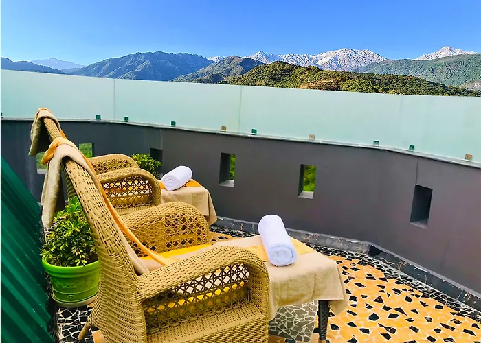Justa Birding Resort & Spa - Best Dhauladhar View Resort