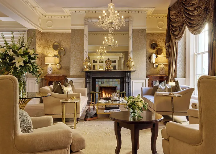 Buswells Hotel