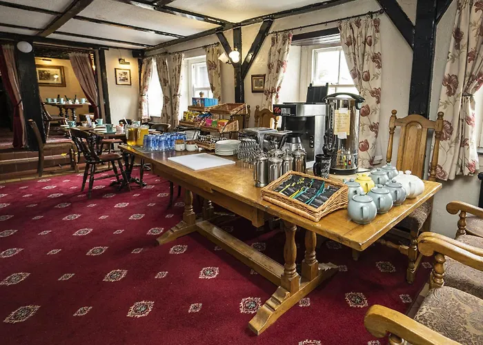 3 star hotels Queens Head , Tirril