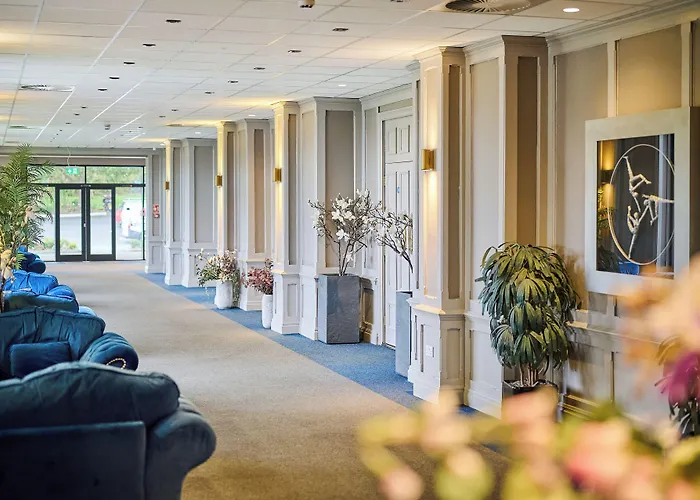 Comis Hotel & Golf Resort