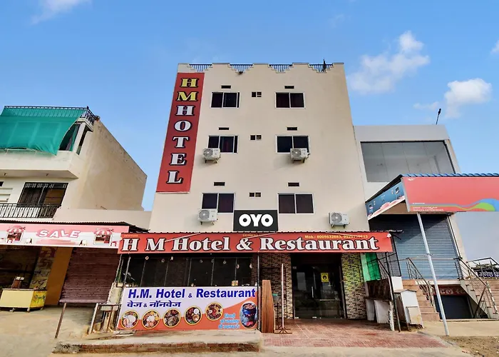Hotels With Four Stars Super O Hm & Restaurant