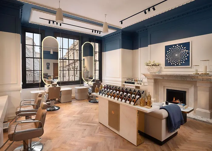 Resorts Guide Raffles London At The Owo