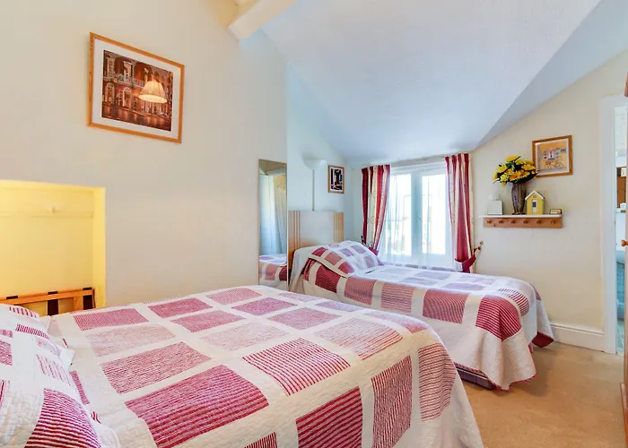 Dolphin Guesthouse