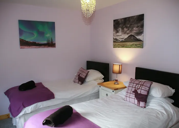 Pets Allowed Hotel Glenlochy Nevis Bridge s