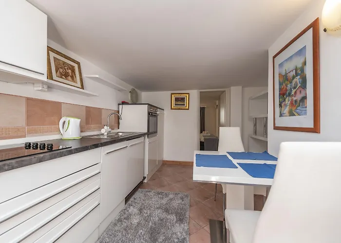 Villa Vanilla With Heated Pool