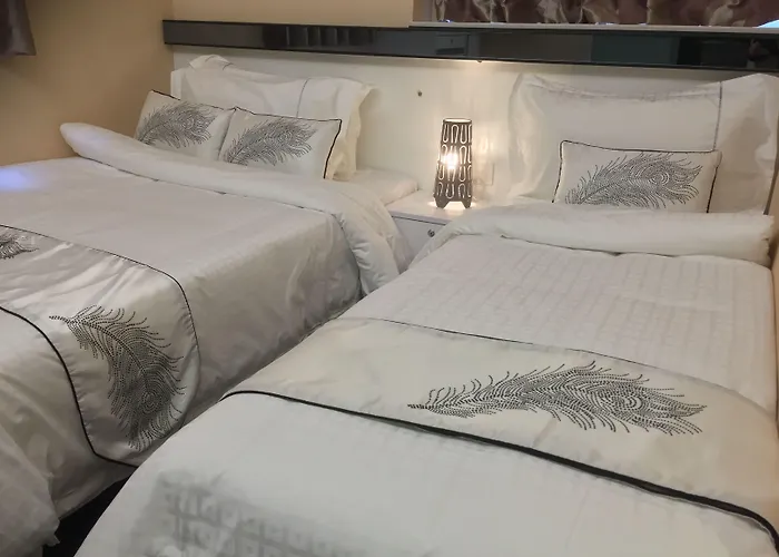 Seasons Hotel - Causeway Bay