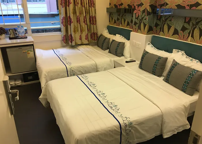 Seasons Hotel
