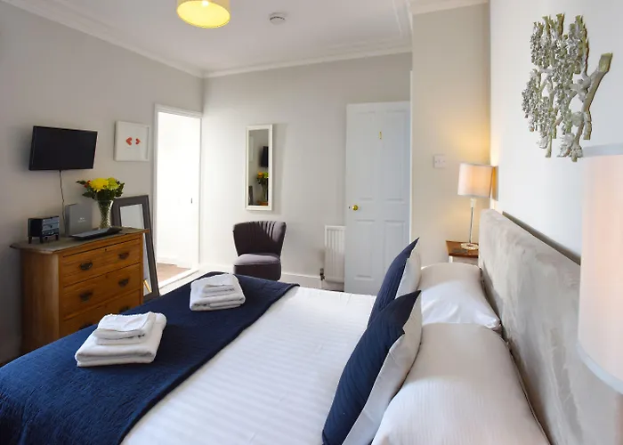 Style Meets Soul - Famous Art House Close To Centre - Free Parking