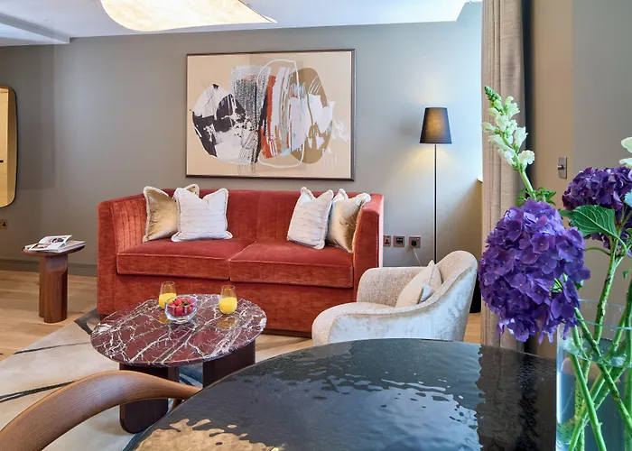 Best Selfcatering Cheval Phoenix House At Sloane Square