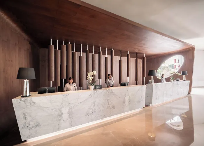 Spa Hotels Resorts Doubletree By Hilton Jakarta - Diponegoro