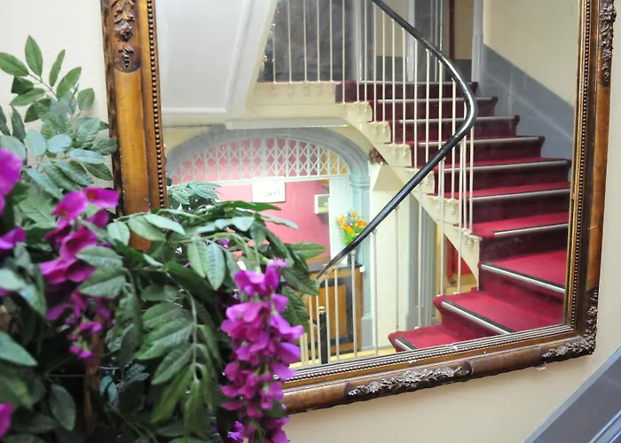 Cheap hotels Estoril Porto