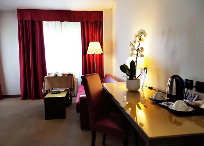 Jr Hotels Bologna Amadeus