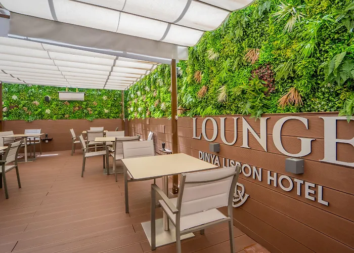 Dinya &Lounge Bar