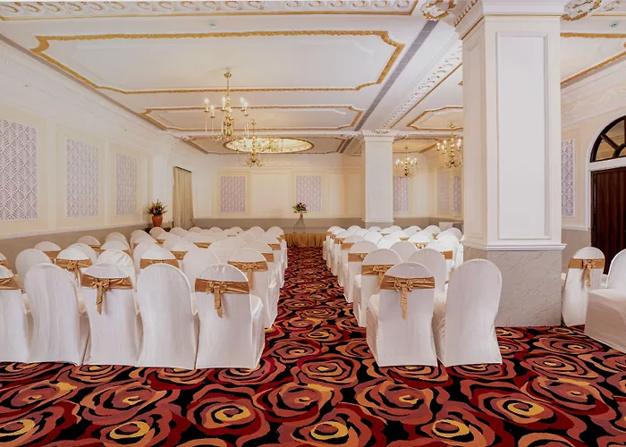 Hotel Ambica Empire