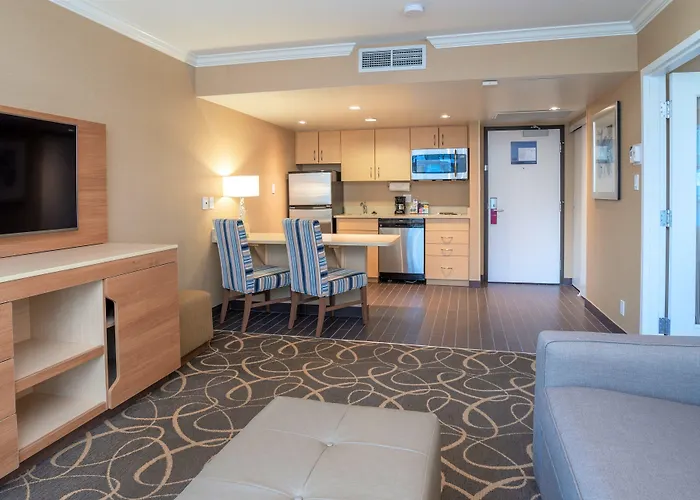 Ping pong hotels Hampton Inn & Suites, By Hilton - Vancouver Downtown