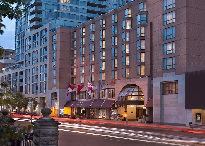 Dog friendly hotels Yorkville Royal Sonesta Toronto