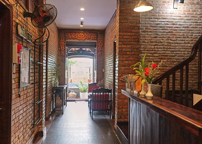 Calm House Hotel Hoi An 1